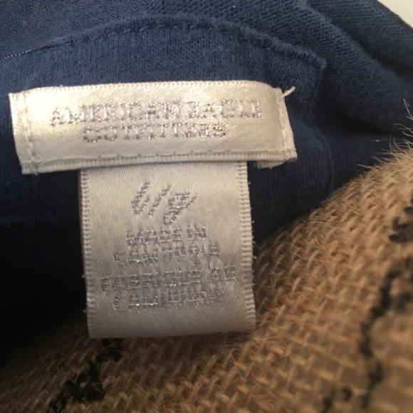 *SOLD*American Eagle Outfitters v-neck hoodie - Picture 7 of 7